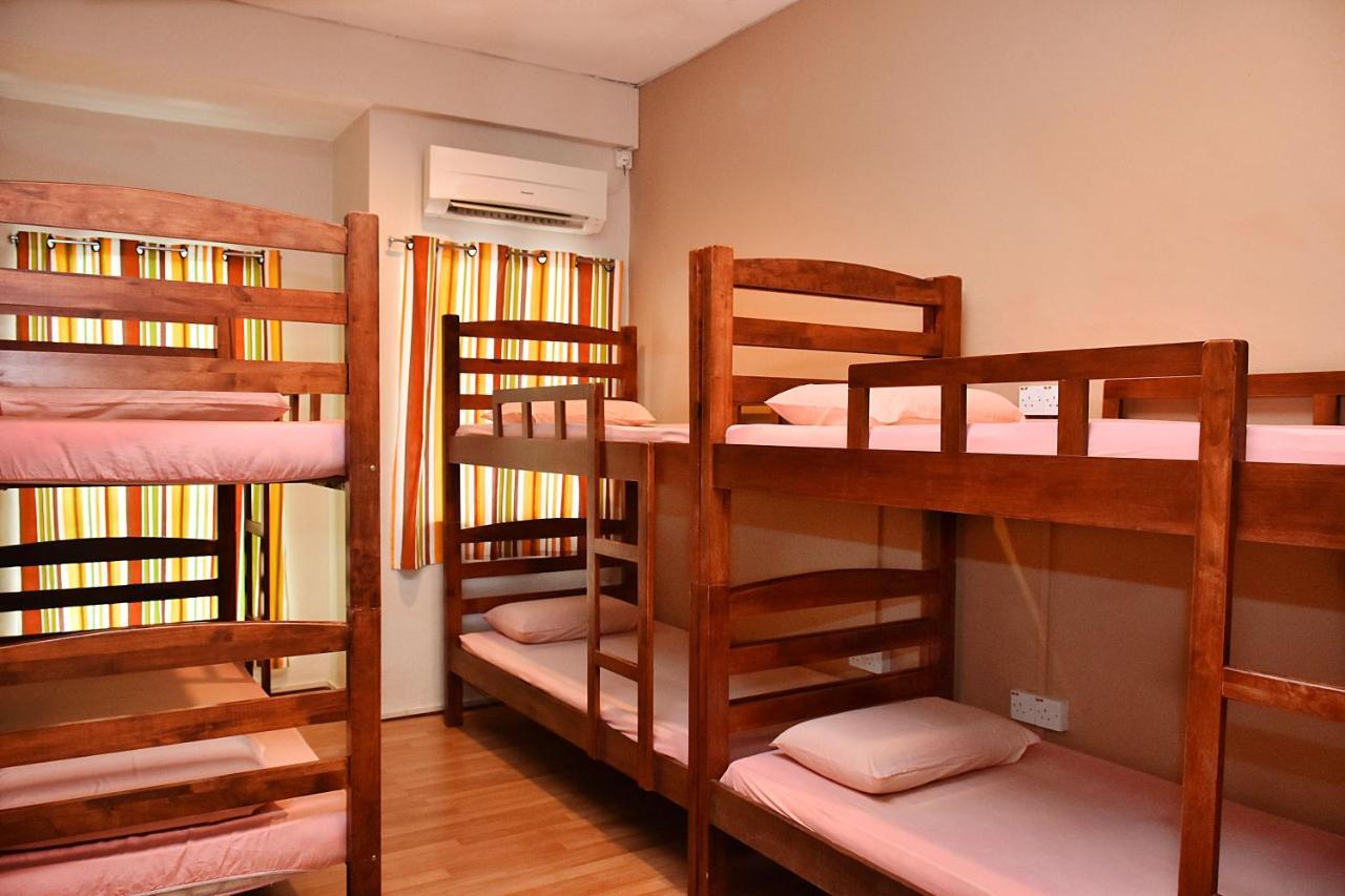 산다칸 Harbourside Backpackers 호스텔 외부 사진